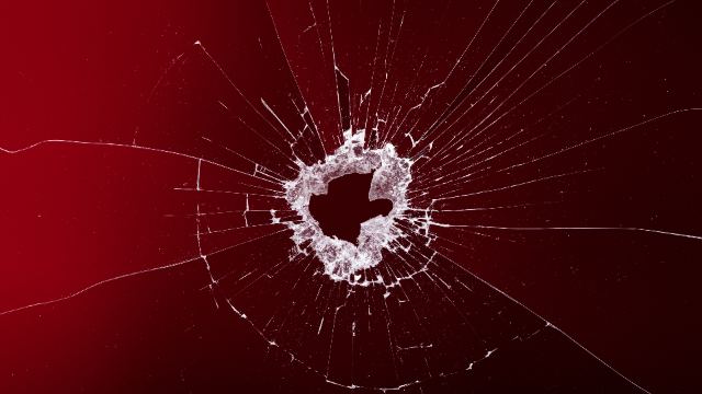 Shattered Glass Red wallpaper